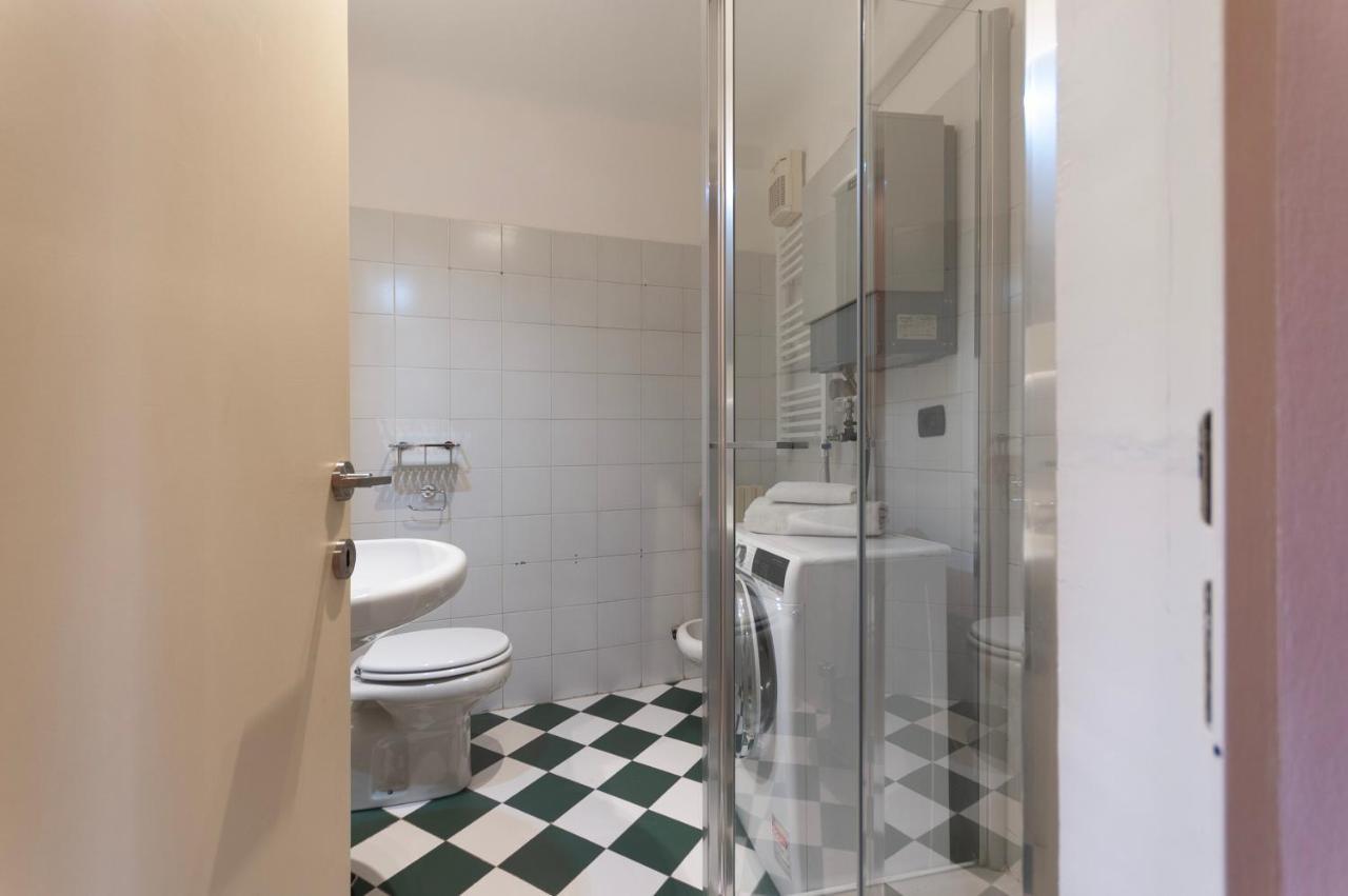 Casa Matisse - 5 Minuti A Piedi Dal Duomo Apartment Milano Ngoại thất bức ảnh